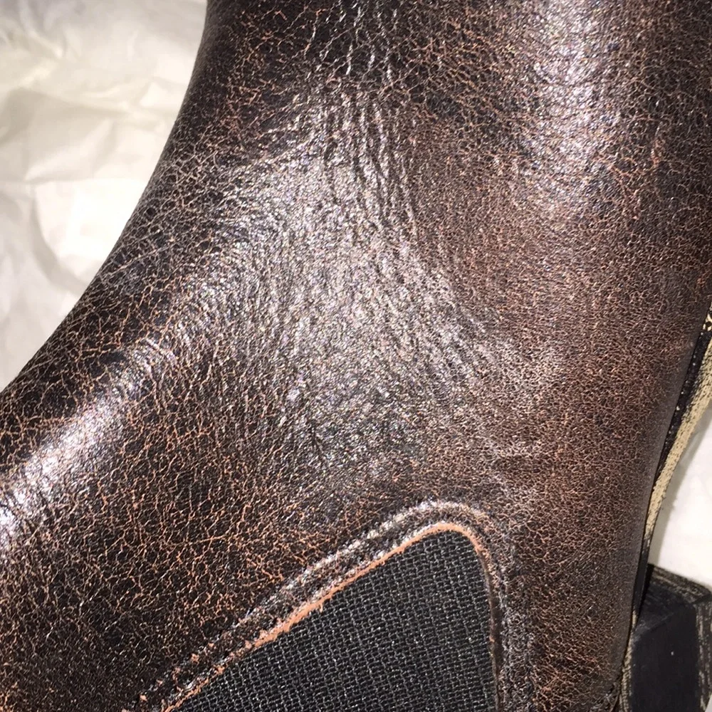 Beautifully made boots by Free People - Picture 4 of 10